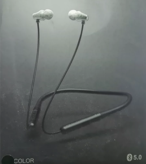 爱奇艺蓝牙耳机,全新未用 感兴趣的话点“我...