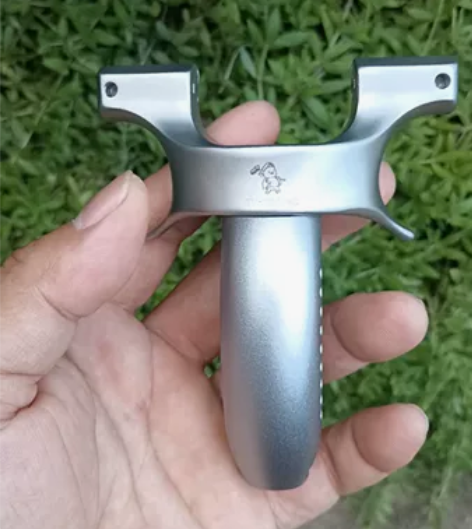 天蓬元帅龙齿弹弓 ，弓途正品三代，440C...