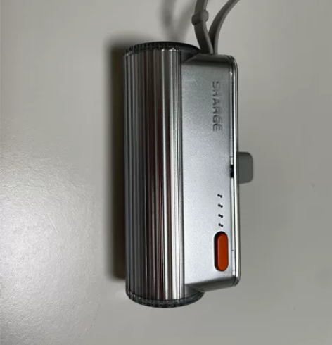 闪极胶囊随行充5000毫安 快充 自用已拆...