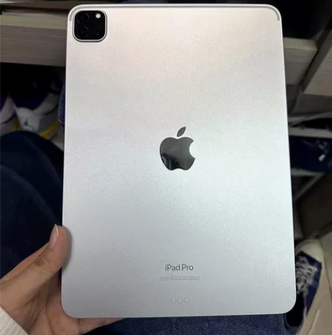 ?今年3月苹果店入手的iPad pro20...