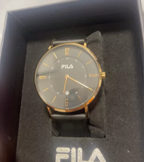 斐乐手表没怎么带 感兴趣的话点“我想要”和...