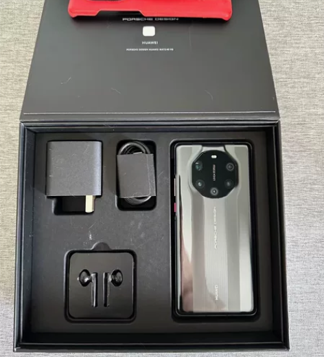 华为mate40rs保时捷 8+256内存...