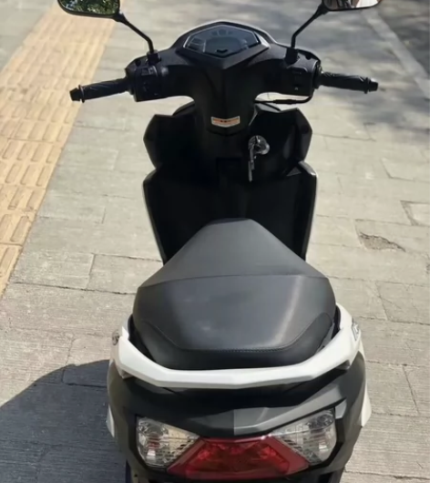 雅马哈夜行者，电喷125，带牌带证随时过户...