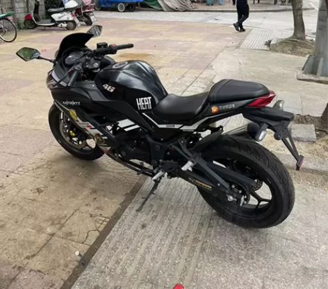 行驶52，证件发票都在可过户，可小刀，福州...