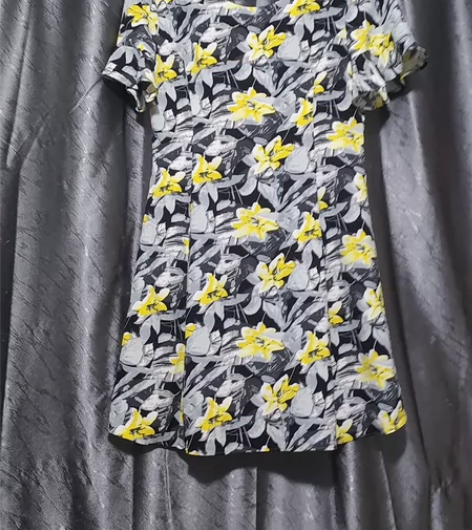 拉夏贝尔品牌连衣裙   满 30 包邮胸围...