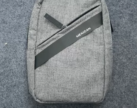 稻草人(MEXICAN)胸包男多功能斜挎背...