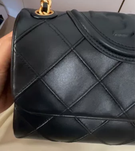 Toryburch fleming 羊皮黑...