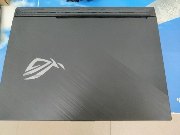 华硕ROG 魔霸3 i7-9750h 16...