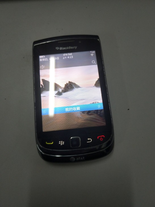 黑莓9800一代经典，八成新，使用绝对没有...