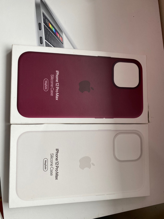 iphone12promax硅胶保护壳磁吸...