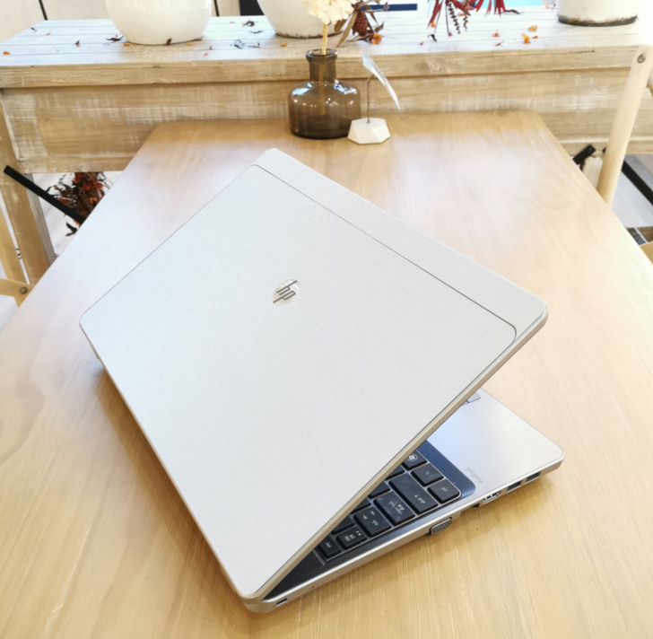 惠普 笔记本电脑i7四核 15寸 8g运行...