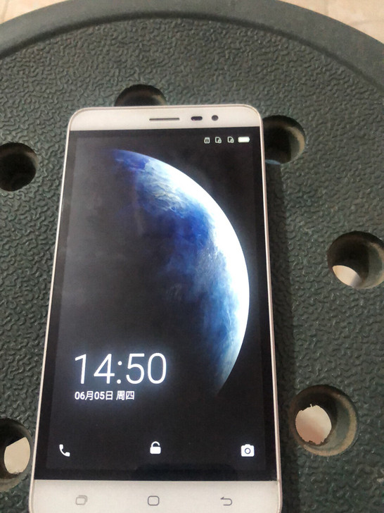 海信手机，内存8G支持内存扩张，想插多大的...