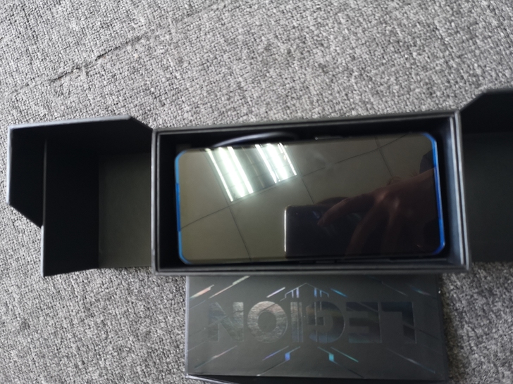 联想拯救者电竞手机Pro 炫蓝冰刃 12...