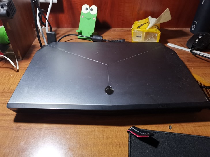 出一台自用闲置外星人笔记本m15,15年购...