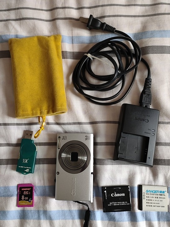 佳能A2300数码相机