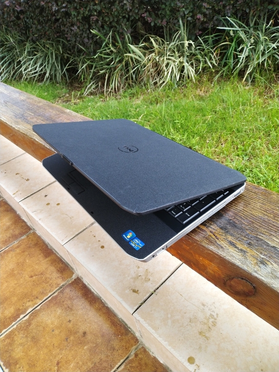 性价比高  九成新以上 四核   i7  ...