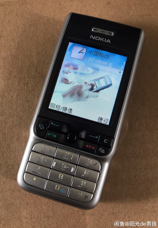 诺基亚3230