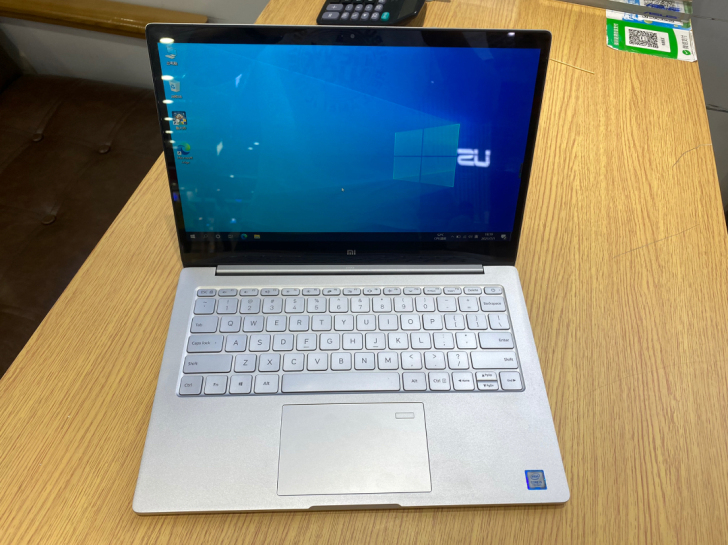 小米air  13.3寸  i5-7200...