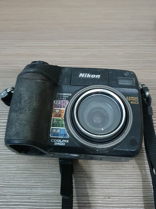 尼康e8400高级24-85超广角变焦2/...