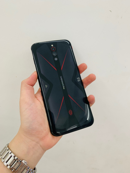 努比亚 nubia 红魔5G 电竞游戏手机...