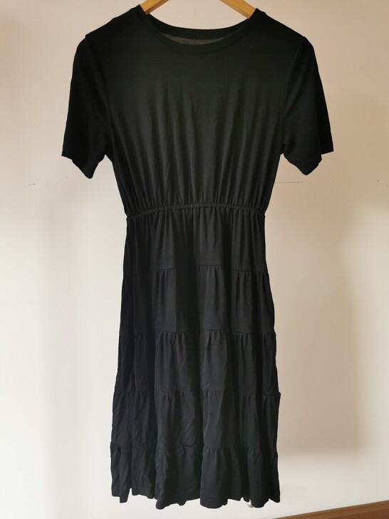 大裙摆黑色连衣裙 均码