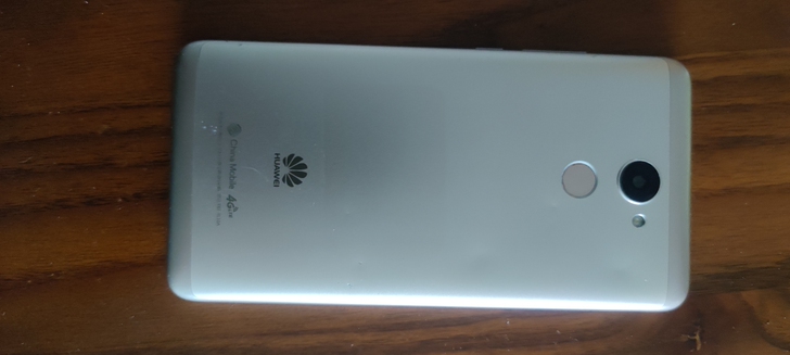 型号TRT-TL10A    华为畅享7 ...