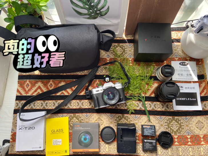几乎全新的银色复古富士XT20 套机微单