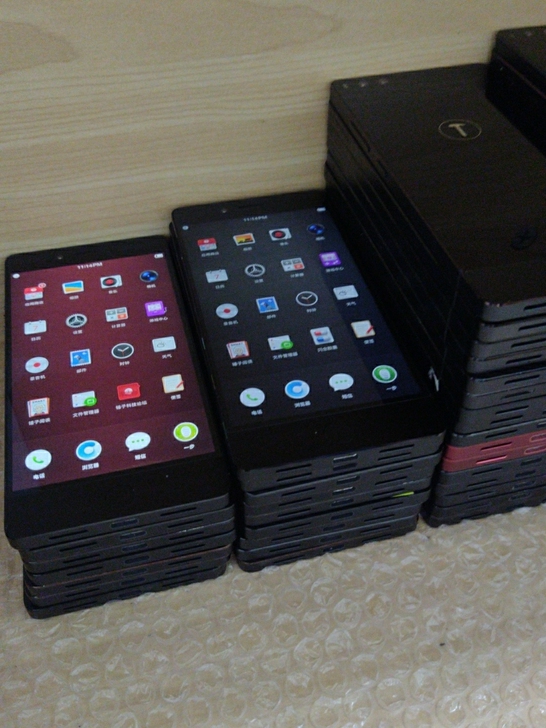 锤子坚果pro手机4+128/4+64/4...