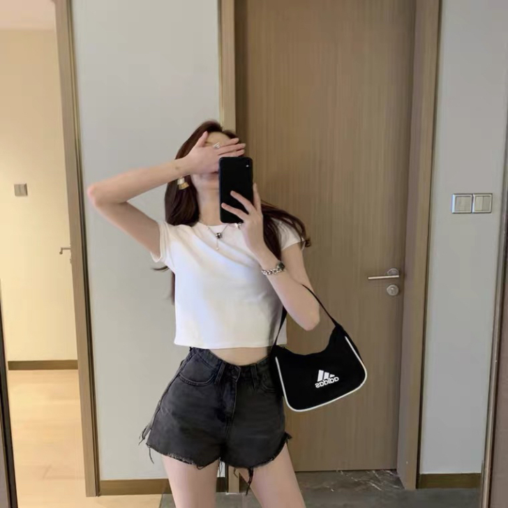 火烈鸟侧边可打开拉链水洗黑牛仔裤女