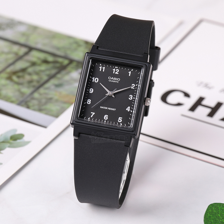 手表女 卡西欧网红小黑表学生casio小方表日本复古石英表正