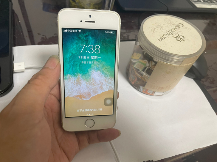 苹果iphone 5s手机，内存16g 国...