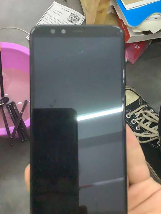 品牌型号 ：荣耀