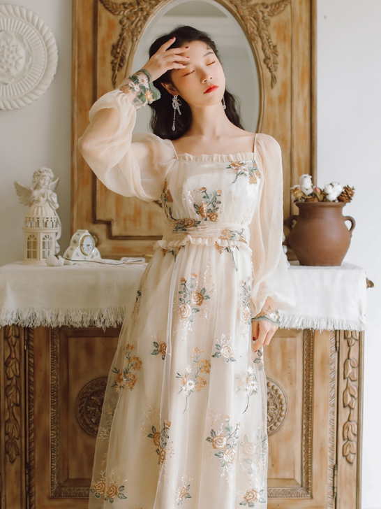 桔梗法式复古收腰显瘦气质温柔风网纱连衣裙子...