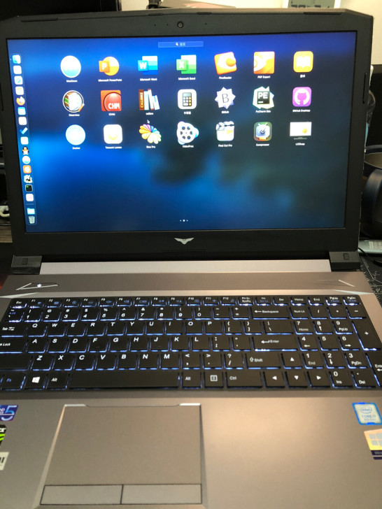 未来人类魔鬼鱼DR5同模具游戏本笔记本