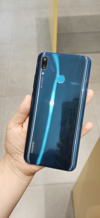 几乎全新华为畅享9plus,正常使用痕迹,...