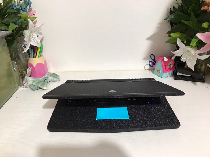 外星人15r3 吃鸡游戏本 二手笔记本