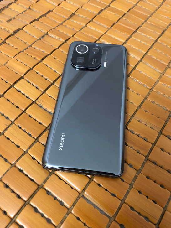 小米11pro，8+128。618入手的，...