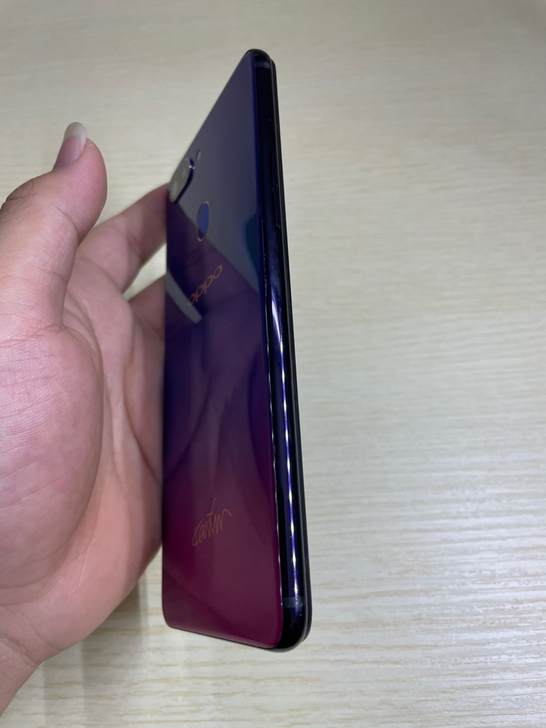 OPPOr15  6+128 不包邮