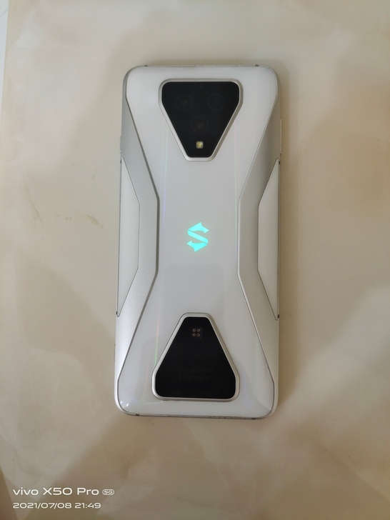 黑鲨3 5G高通骁龙865 8+128