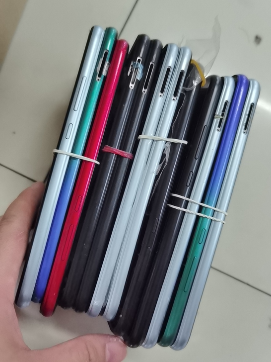 华为畅享10原装拆机屏幕，外屏花，框小花，...