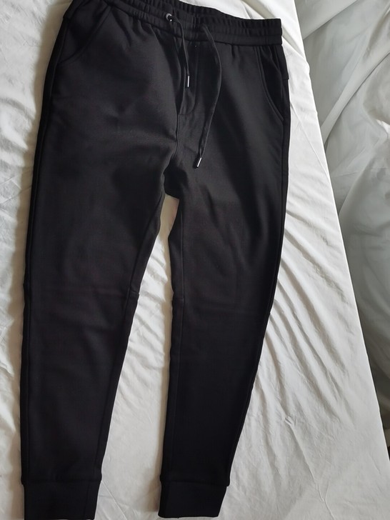 搬家，清理衣柜，男裤子31的，全新一次未穿