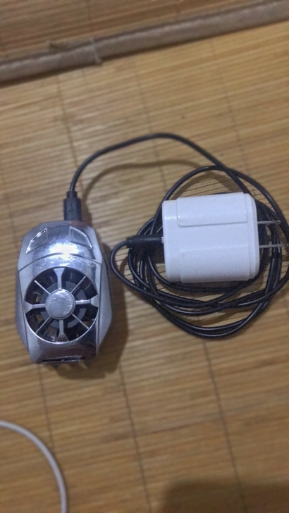 散热器半导体 可以结冰 可以夹在手机散热 ...