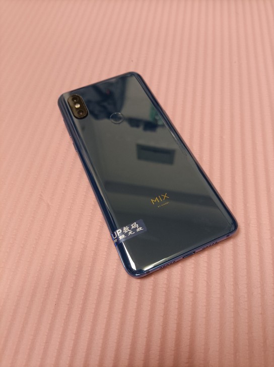 小米mix3 8+128g.外观完美95新...
