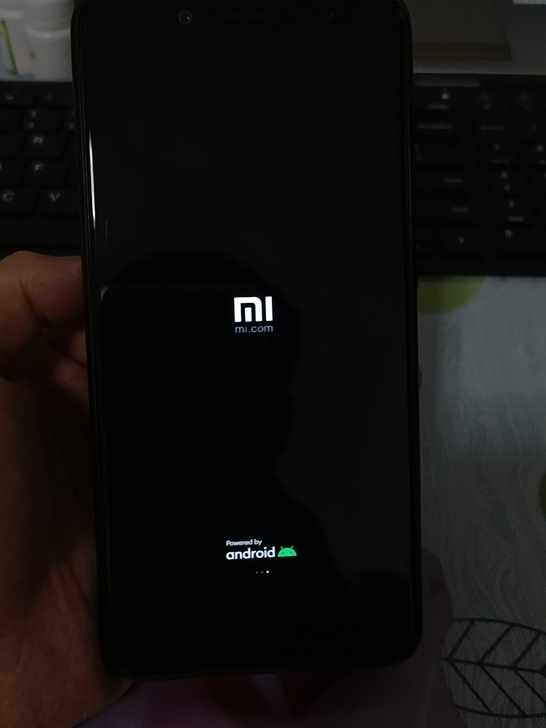 红米note5，全网通版，4G+64G。手...