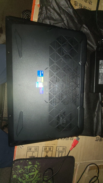 机械革命11800h. 3070.  16...