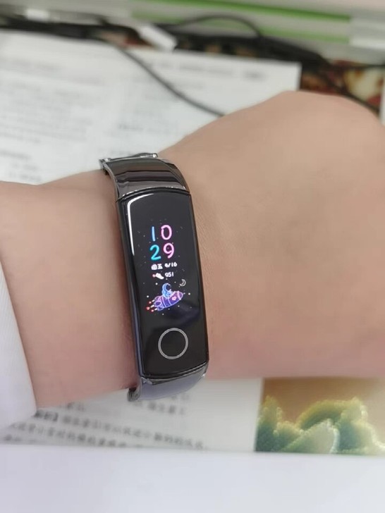 荣耀手环5标准版