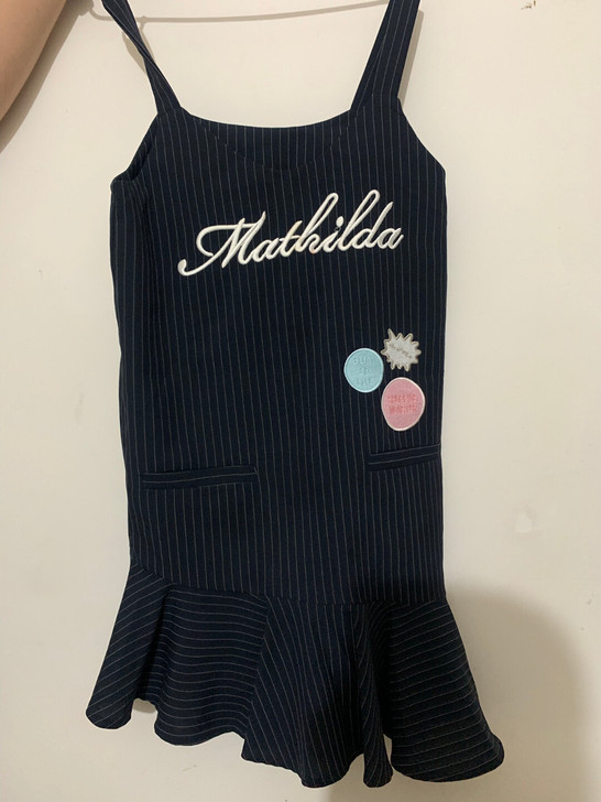 出一件裙子 无破损 穿上比较甜美