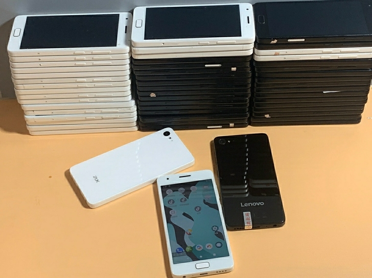 联想Z2手机  大量现货