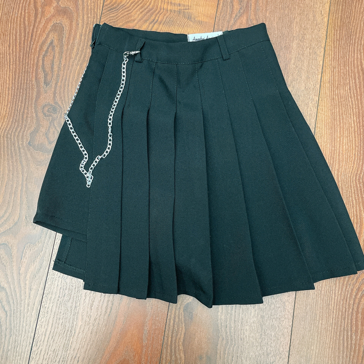 工装系列百褶裙 30/条 全新 买来没穿过