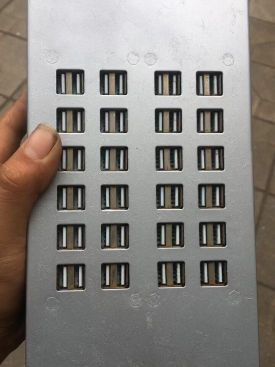 多口USb手机充电器,挂机电源,正常使用,...